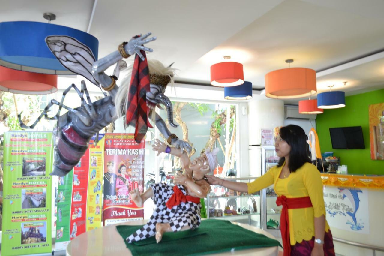 シンガラジャ ホテル Singaraja エクステリア 写真